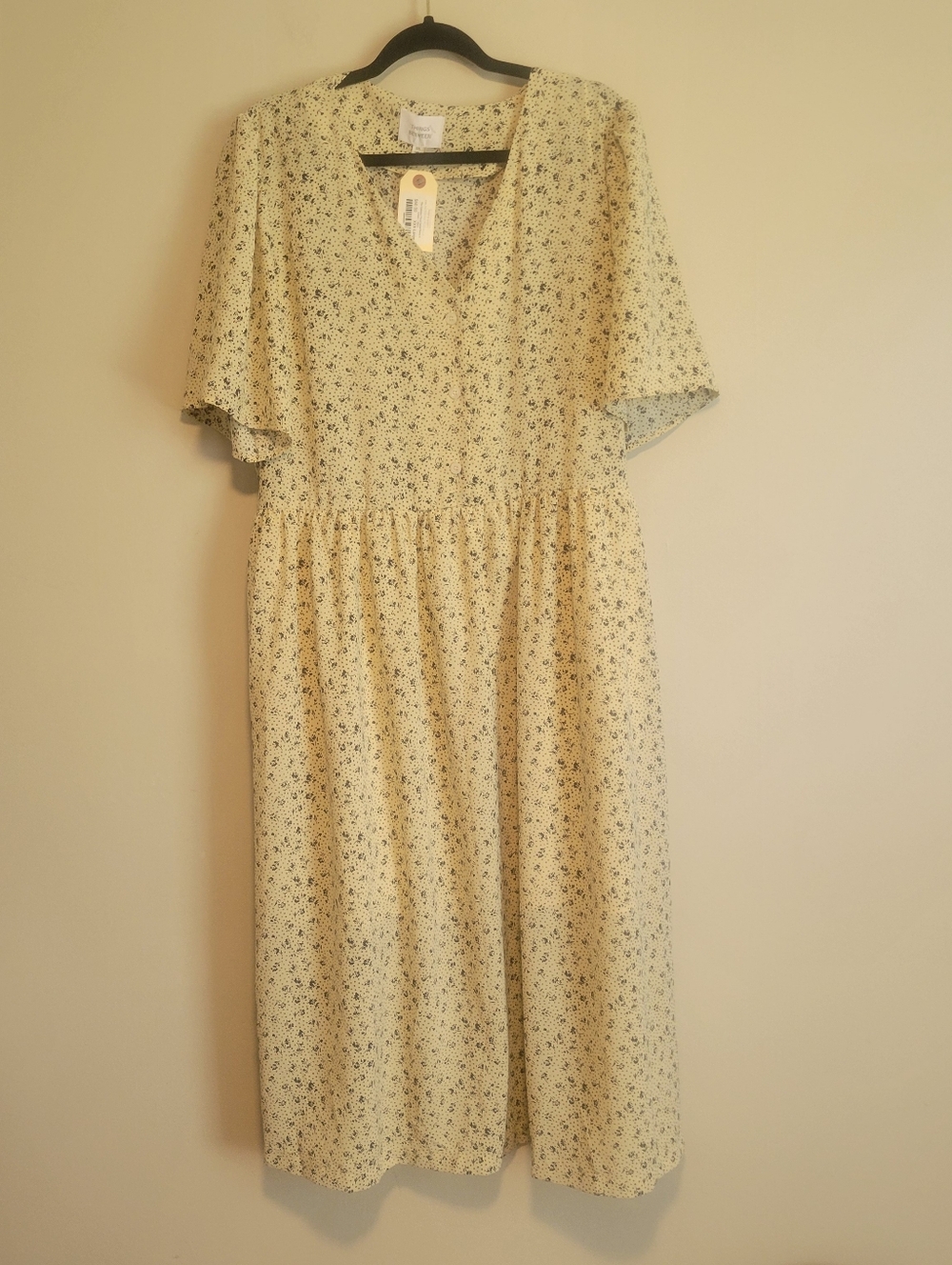 NEW Things Between Floral Midi Dress with Flutter Sleeves Size 3X